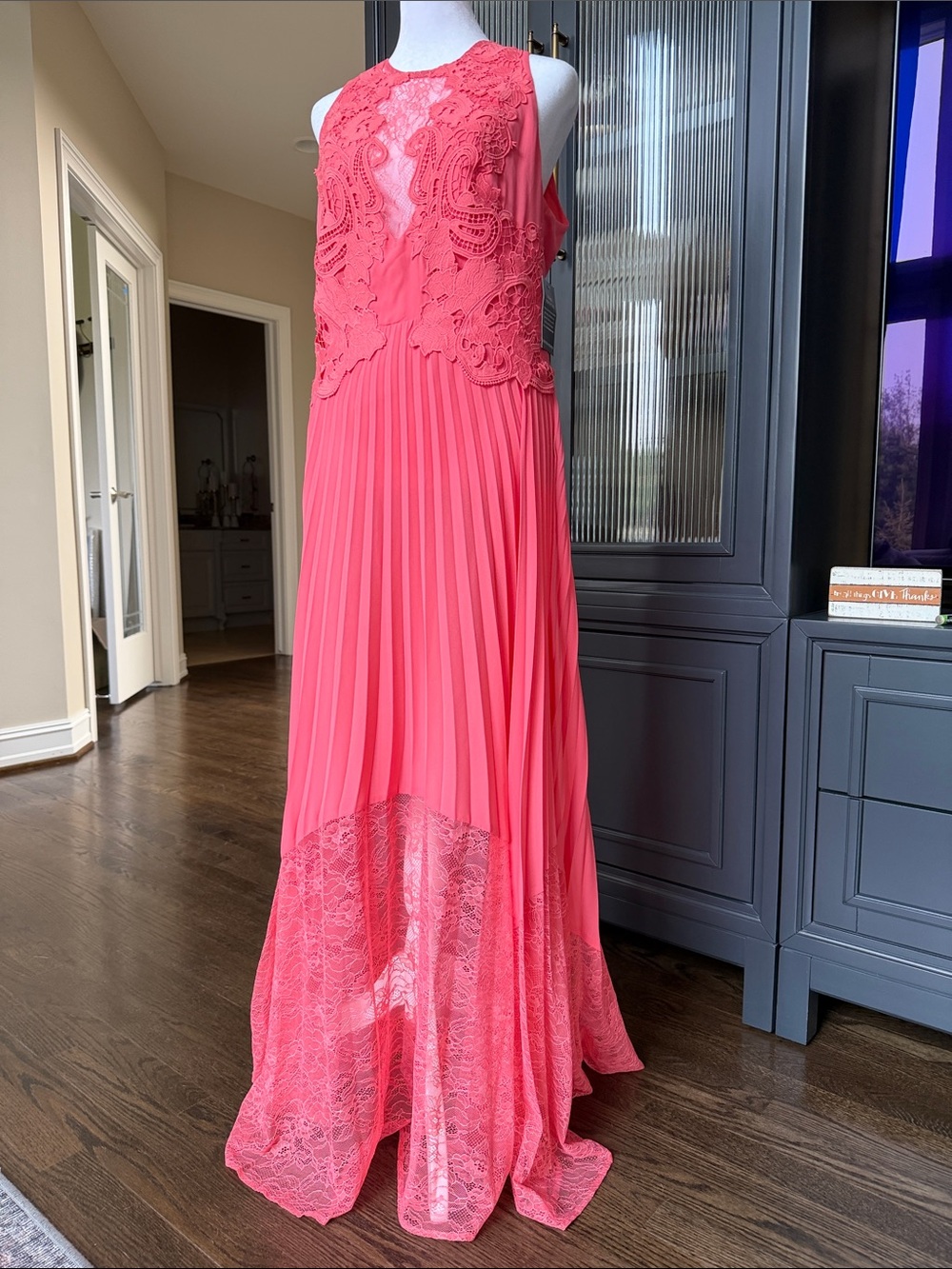 Boston Proper Coral Pink Lace & Pleated Maxi Dress - Picture 4 of 10